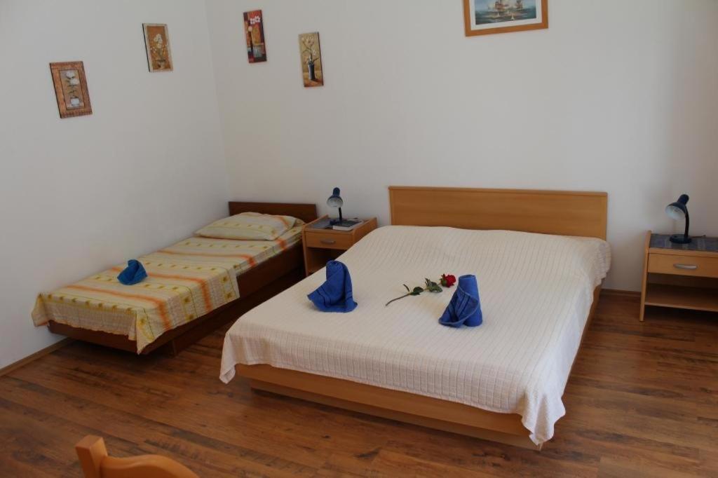 Apartments Lozica ดูบรอฟนิก ภายนอก รูปภาพ
