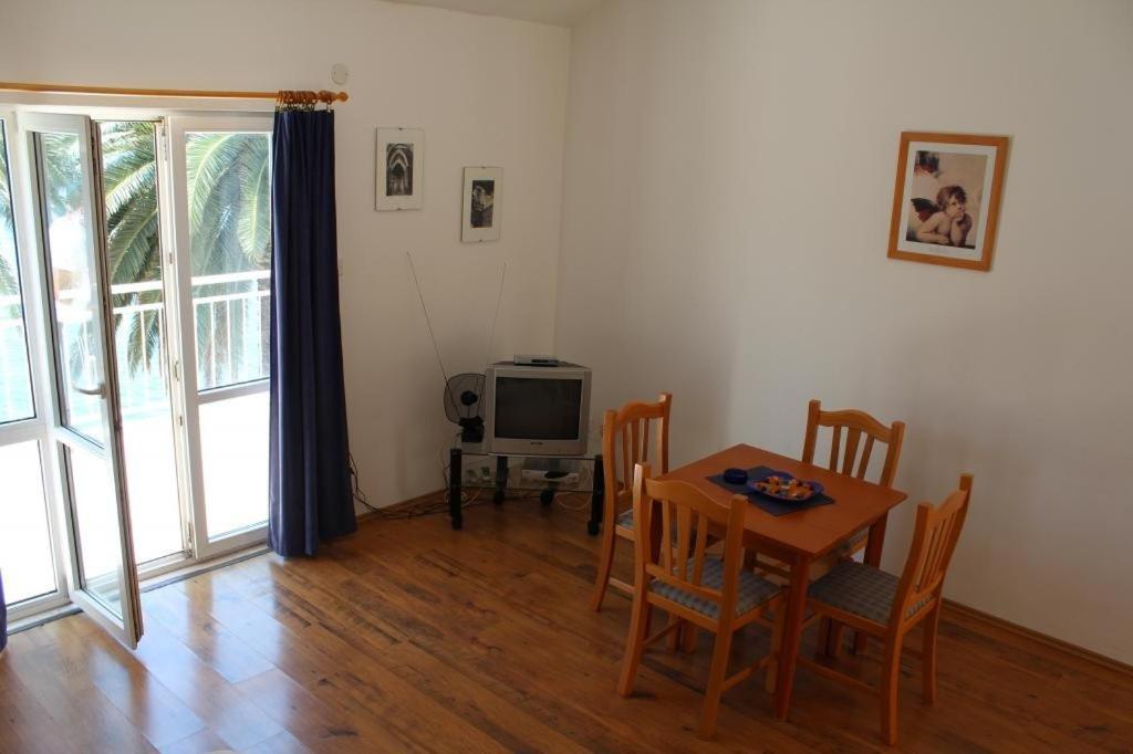 Apartments Lozica ดูบรอฟนิก ภายนอก รูปภาพ